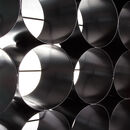 Półka basenowa typu „gołębnik” na ręczniki